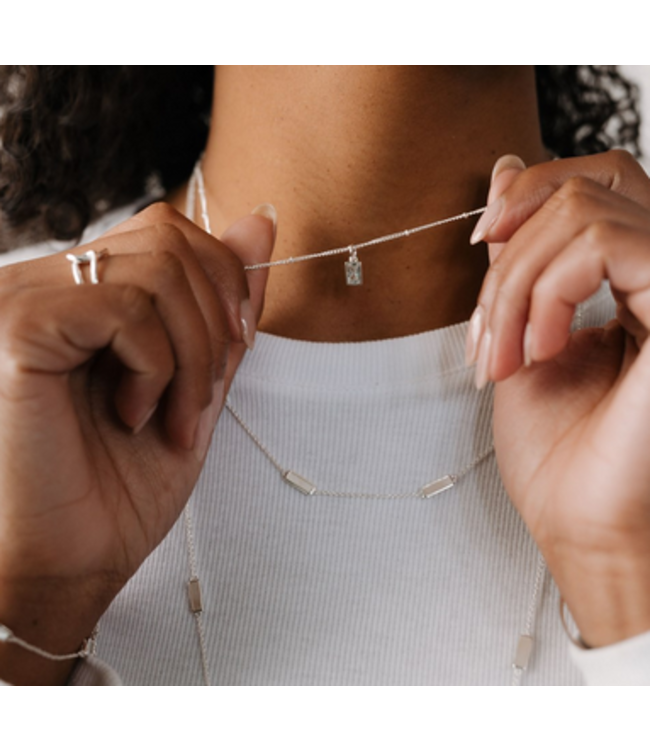 Glee - Glim Necklace silver- Clear