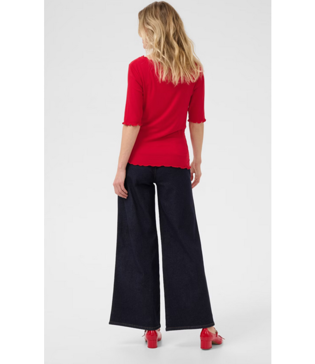 Cream -Short Sleeve top- Red