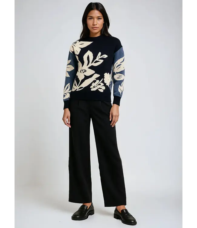 Point Zero -Floral Sweater- Navy