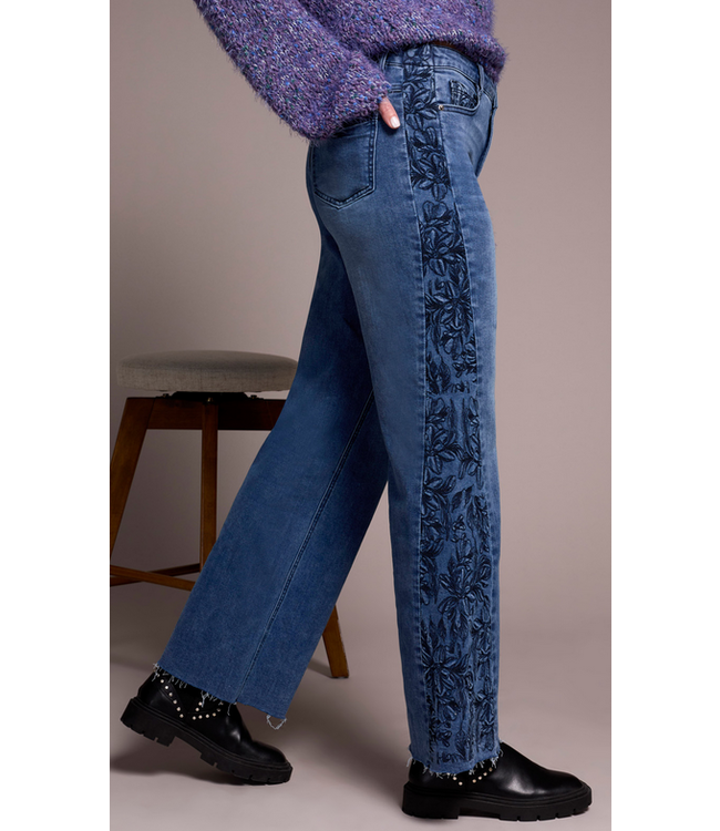 Tribal - Brook embroidered jeans - Bluedusk
