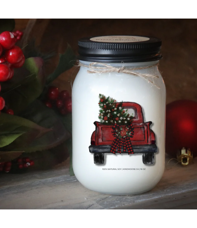 KindMoose Candle Company - KM4-16 0z- Christmas Truck- Mistletoe