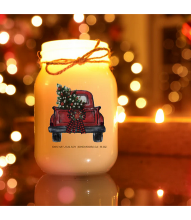 KindMoose Candle Company - KM4-16 0z- Christmas Truck- Mistletoe