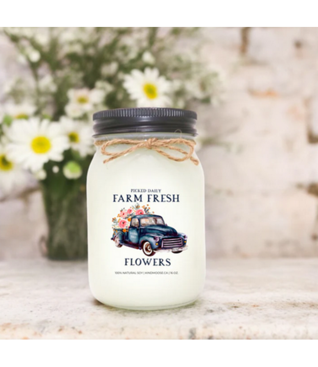 KindMoose Candle Company 16 oz -Farm Fresh flowers- Lily of the valley