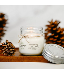 The Scented Market - Pine cone 8 oz