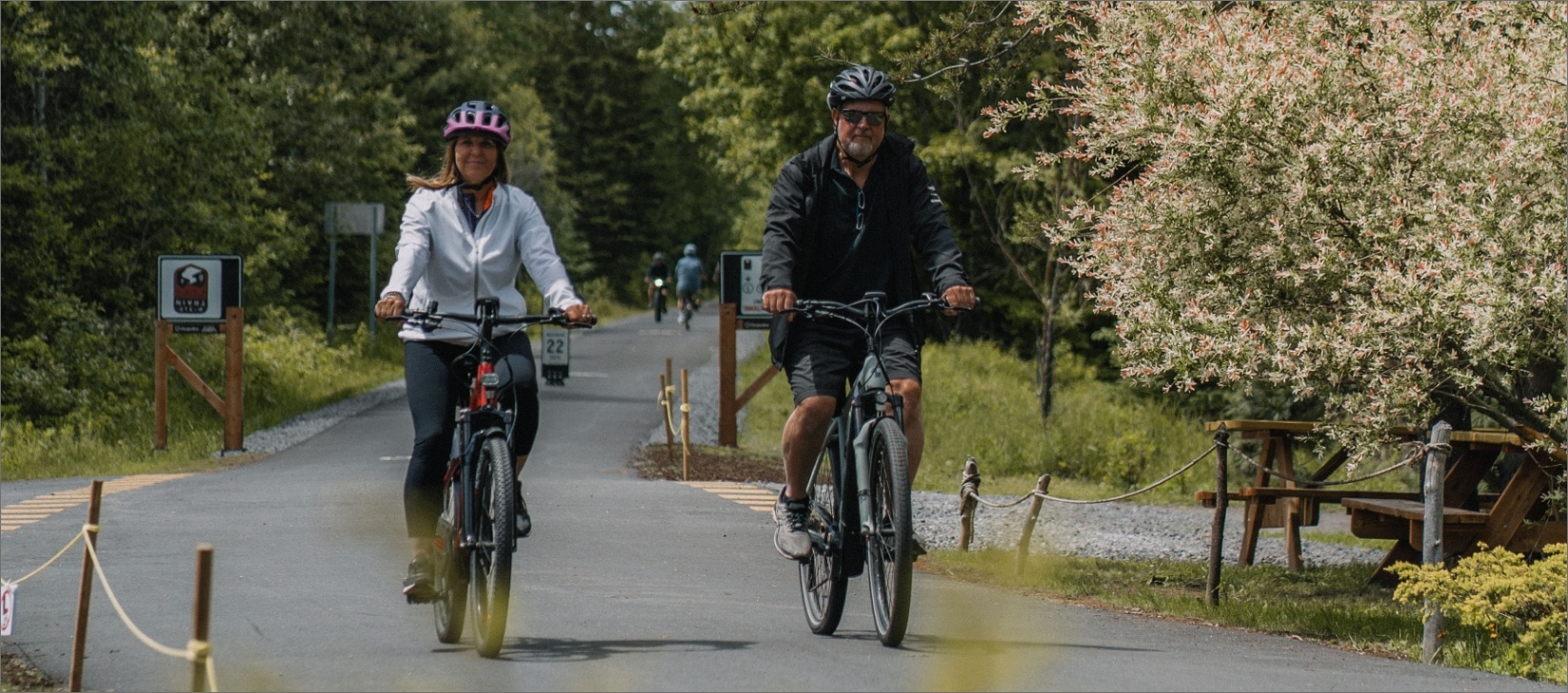 Les trajets en vélo électrique : les accessoires essentiels des cyclistes