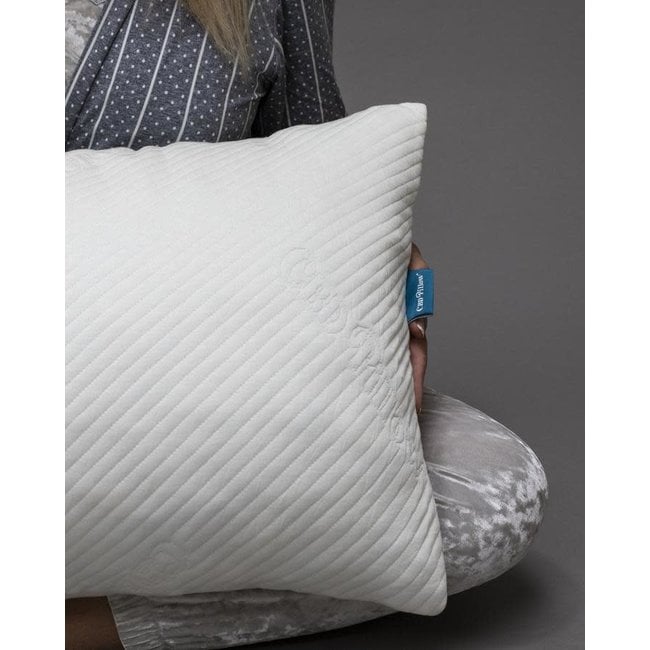 There's Another CBD Pillow on the Market, and This One Costs $129