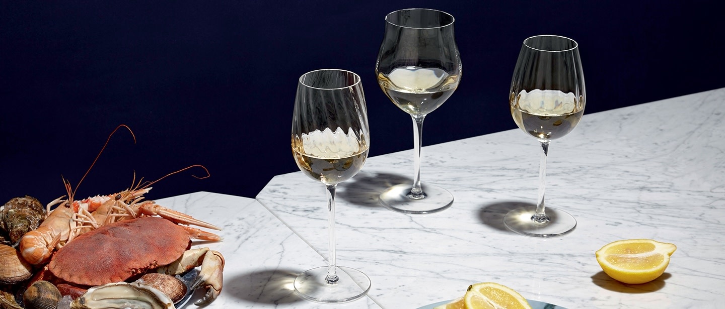 Saint-Louis Twist 1586 Mature Wine Glass