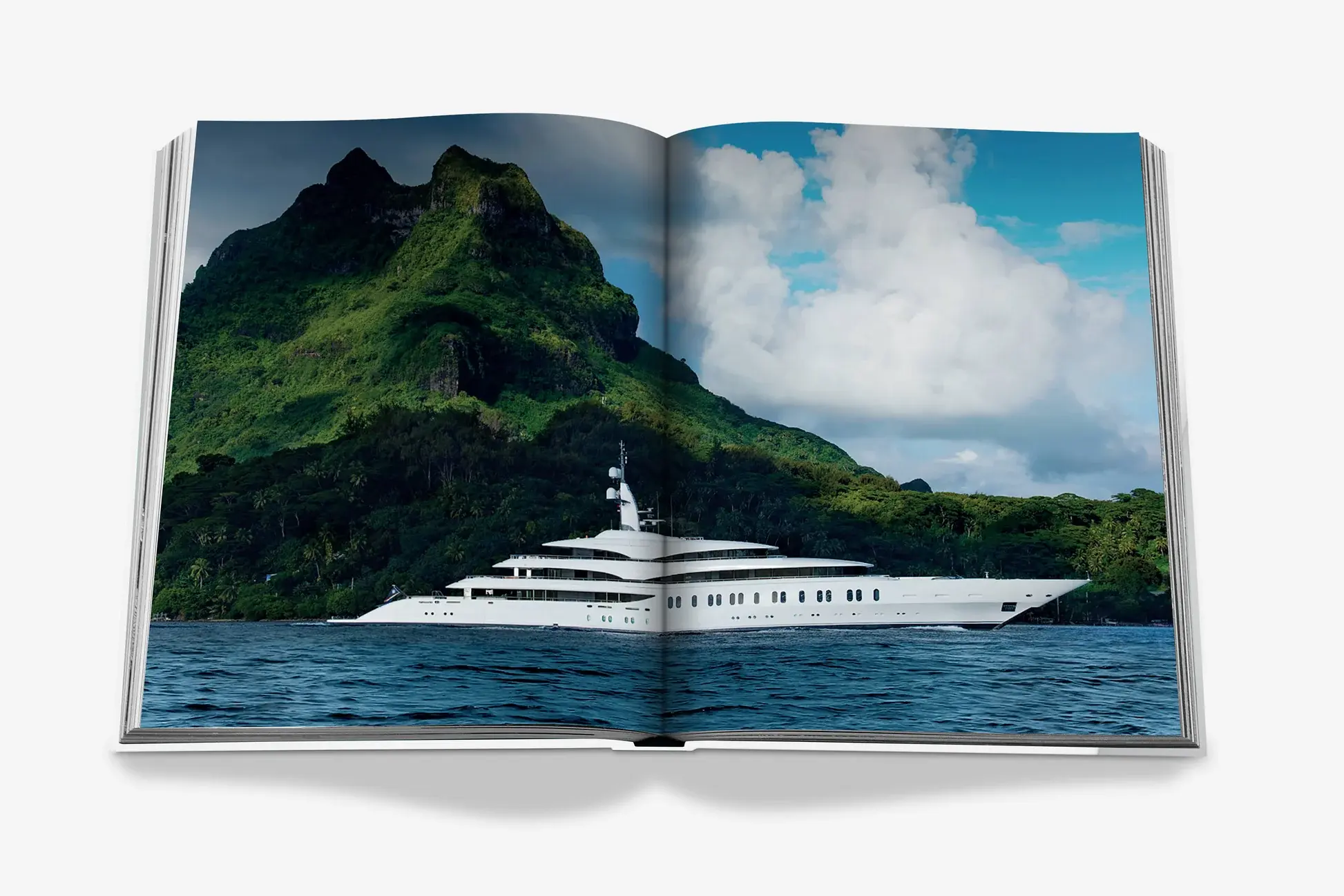 ASSOULINE Benetti Yachts