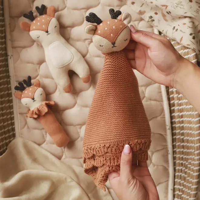 Avery Row - Cuddle cloth - Deer