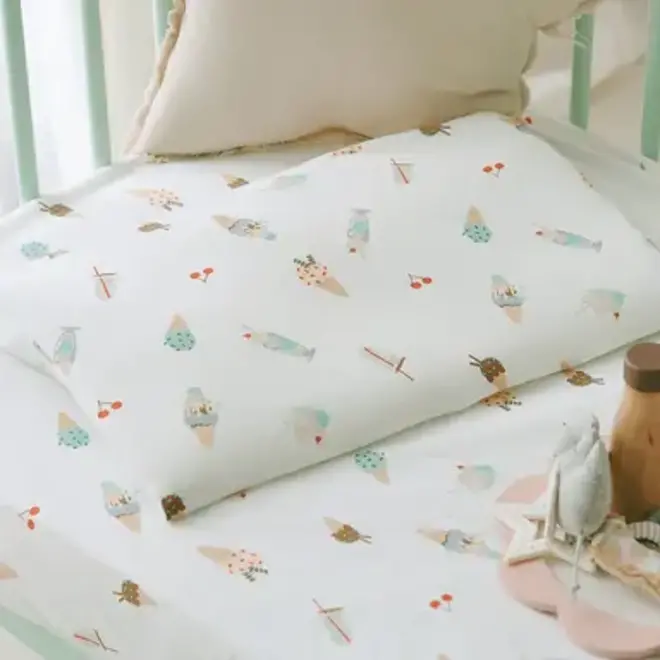 Foam Pillow With Pillowcase (Bamboo Jersey) - Ice Cream Summer