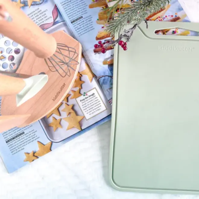 Kiddikutter Silicone Cutting Board - Sage