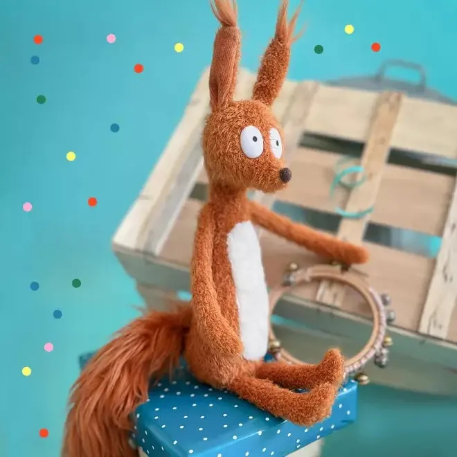 L'ECOLE DES LOISIRS - SQUIRREL SOFT TOY