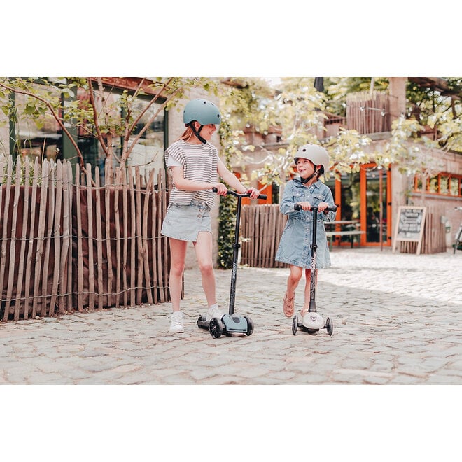 Scoot & Ride Highwaykick 5 LED - Steel