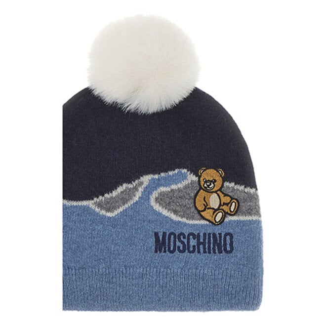 KNITTED HAT