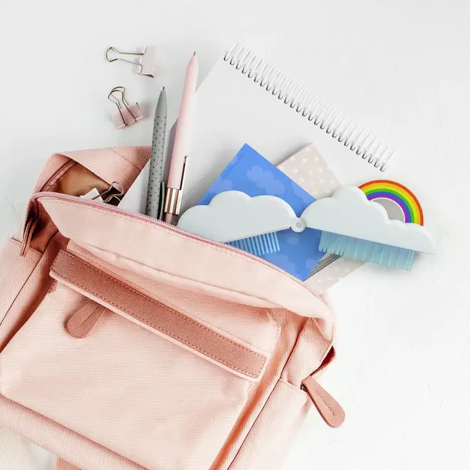 HEAD IN THE CLOUDS-FOLDING COMB