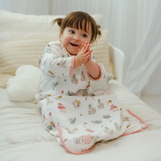 0.6 TOG Removable 3/4 Sleeve Sleep Bag Very Squirrelly