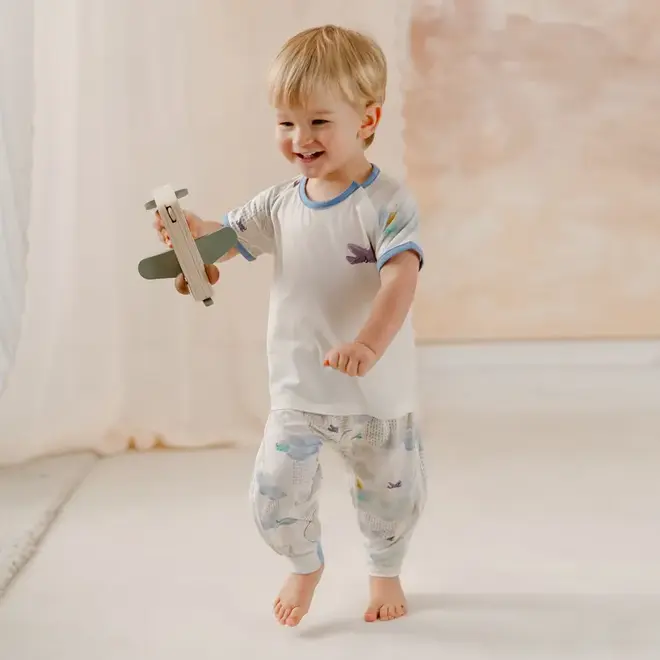 Short Sleeve Play Set Fluffy Puffs