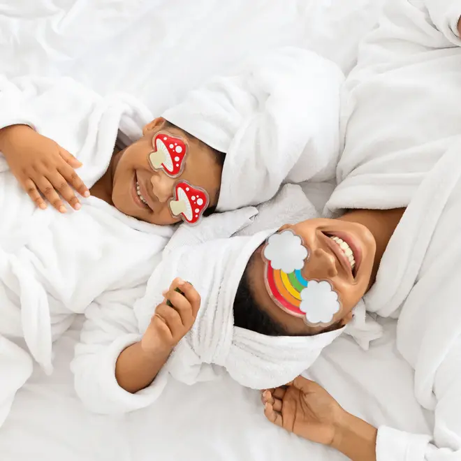 CHILL OUT - EYE MASK- RAINBOW