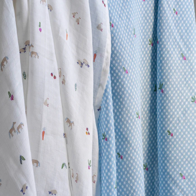 Avery Row Muslin Swaddle Set of 2 Little Farm/Radish