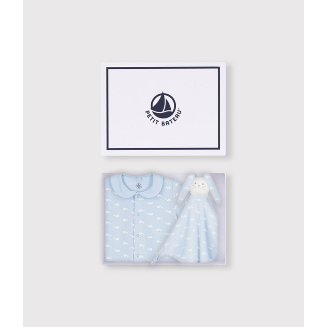 Babies' whale print jumpsuit and comforter gift set