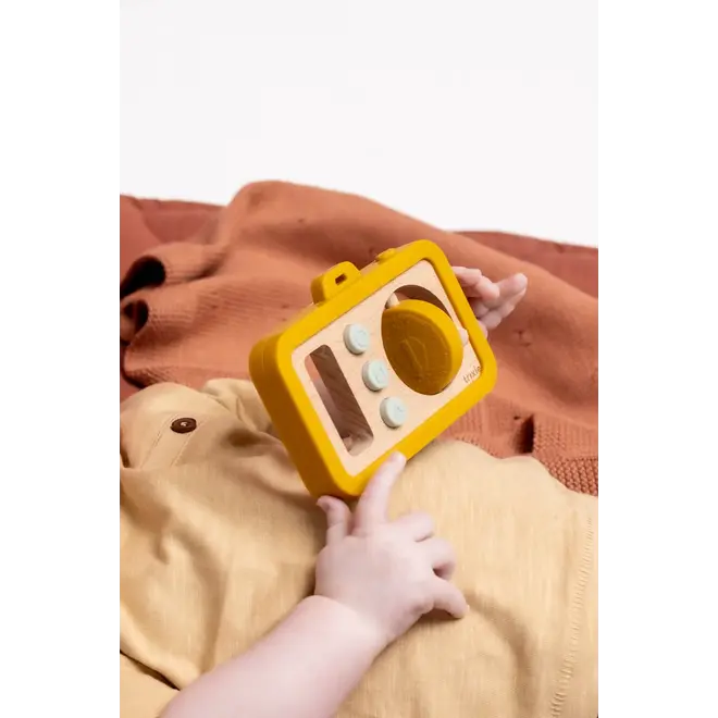 Trixie Wooden silicone baby camera - Mr. Lion