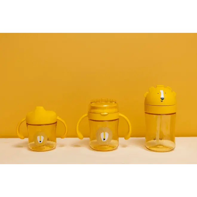 Trixie 360?cup with handles - Mr. Lion