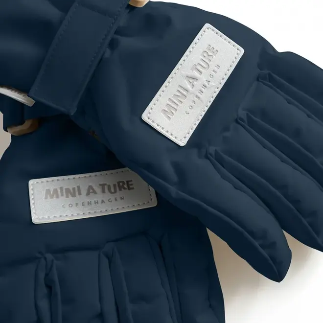 MATCELIO gloves Outer space