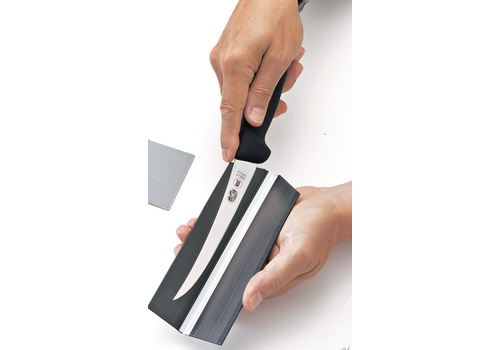  Messermeister 4” Parer Edge-Guard, Black - Fashionable &  Functional Knife Protector for Paring & Garnishing Blades - 2 Blade Entry  Notches - 4.5” x 0.9375”: Knife Storage Items: Home & Kitchen