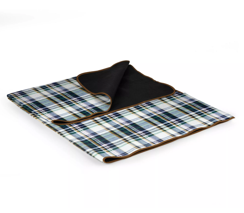 Picnic Time, Oniva, Blanket Tote XL Outdoor Picnic Blanket, (English Plaid Pattern with Beige Flap)