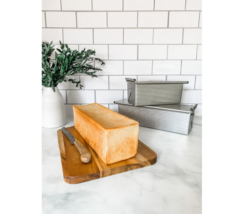 USA Pan, Small Pullman Loaf Pan & Cover  9 x 4 x 4 in.