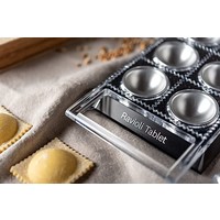 (Discontinued) Marcato Atlas Ravioli Tablet Pasta Maker Black