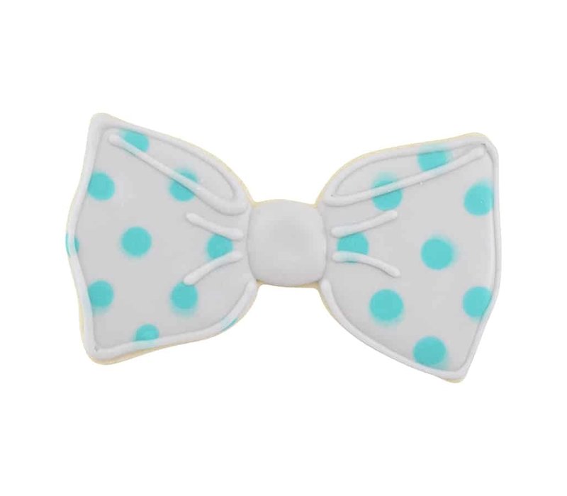 R&M Bow Tie Cookie Cutter 3.5"