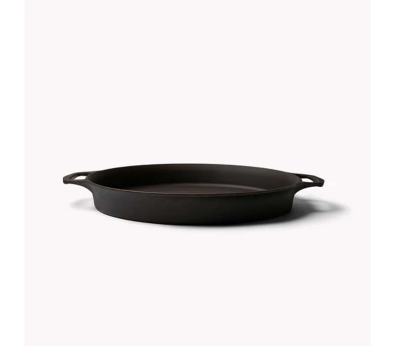 Field Co. No.16 Double-Handled Cast Iron Skillet