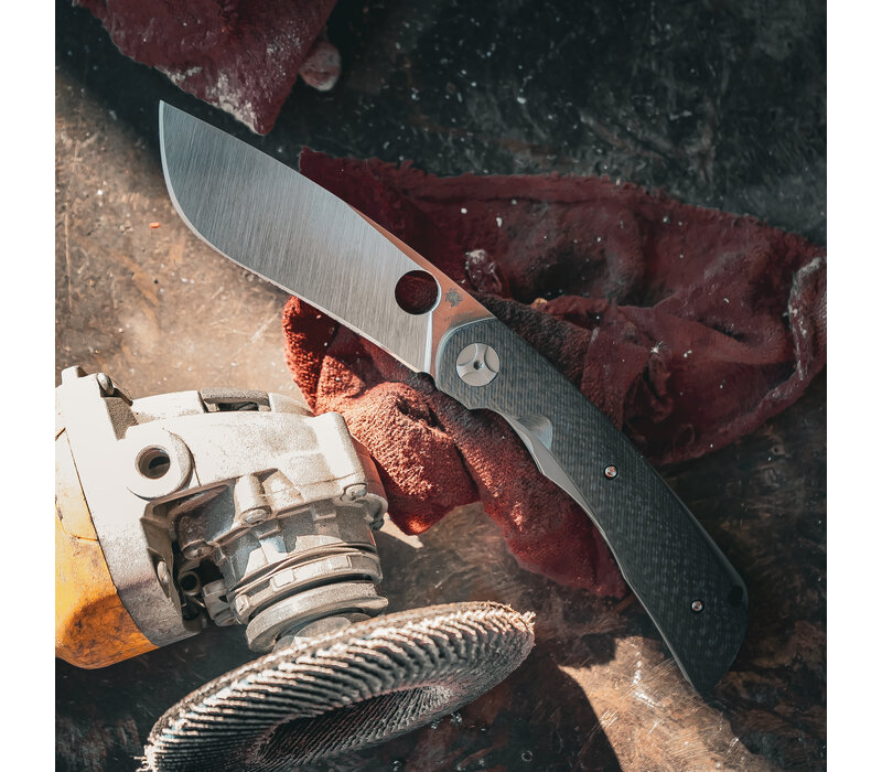 Spyderco, Subvert CPM 20CV Carbon Fiber Handle