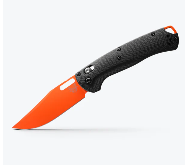 Benchmade, Tagged Out Orange CPM Magnacut, Carbon Fiber