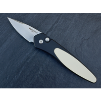 Pro-Tech, Half Breed Tuxedo Auto, CPM S35VN