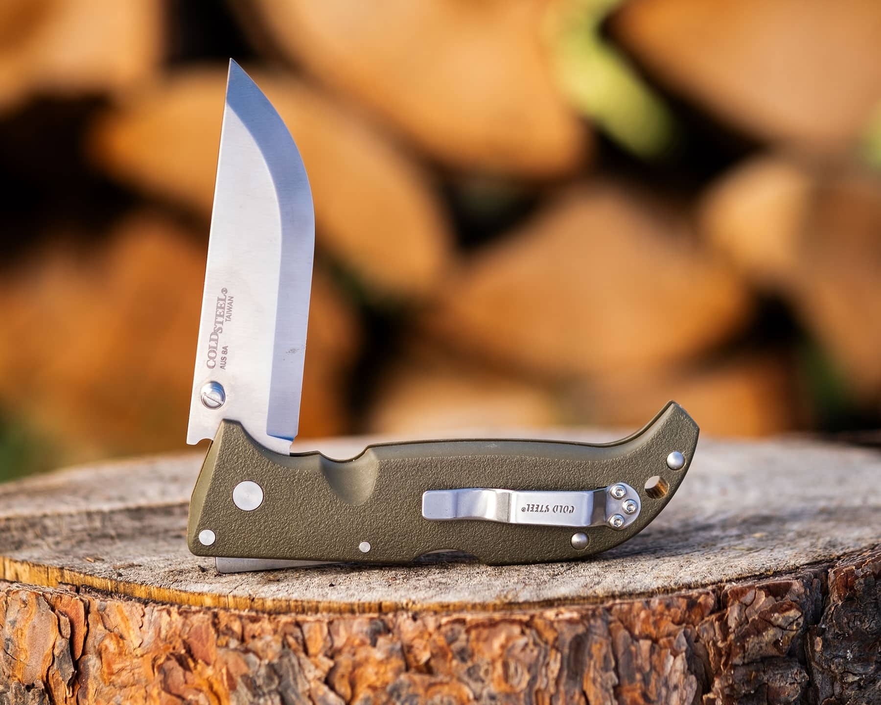 Weather-Resistant Features: What Makes a Hunting Folder Reliable in Harsh Conditions