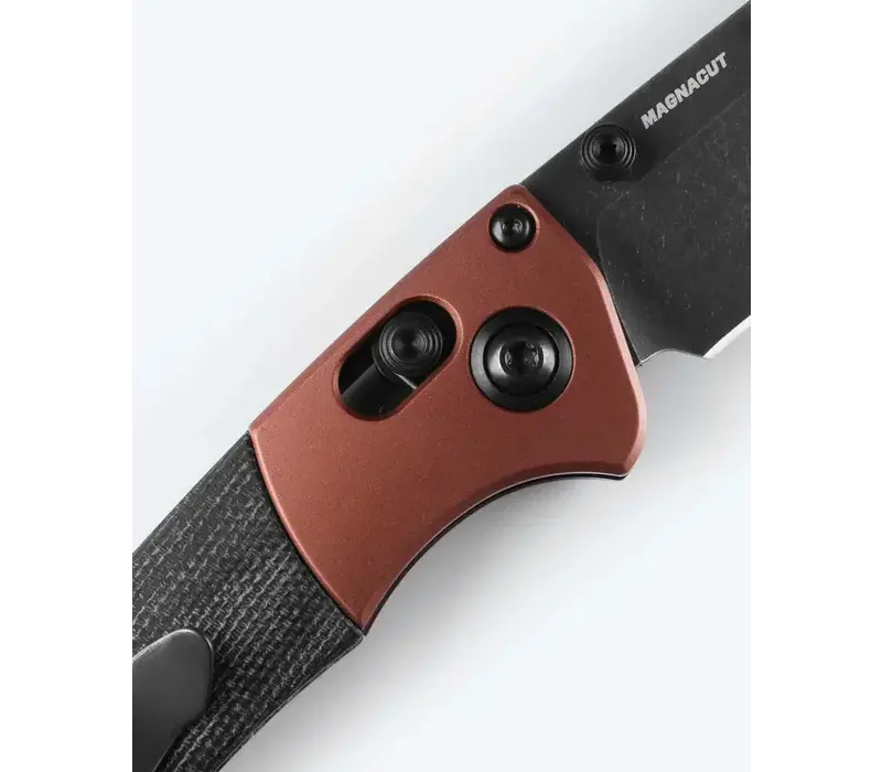 Benchmade Mini Crooked River, Magnacut, Burnt Copper Al and Black Micarta