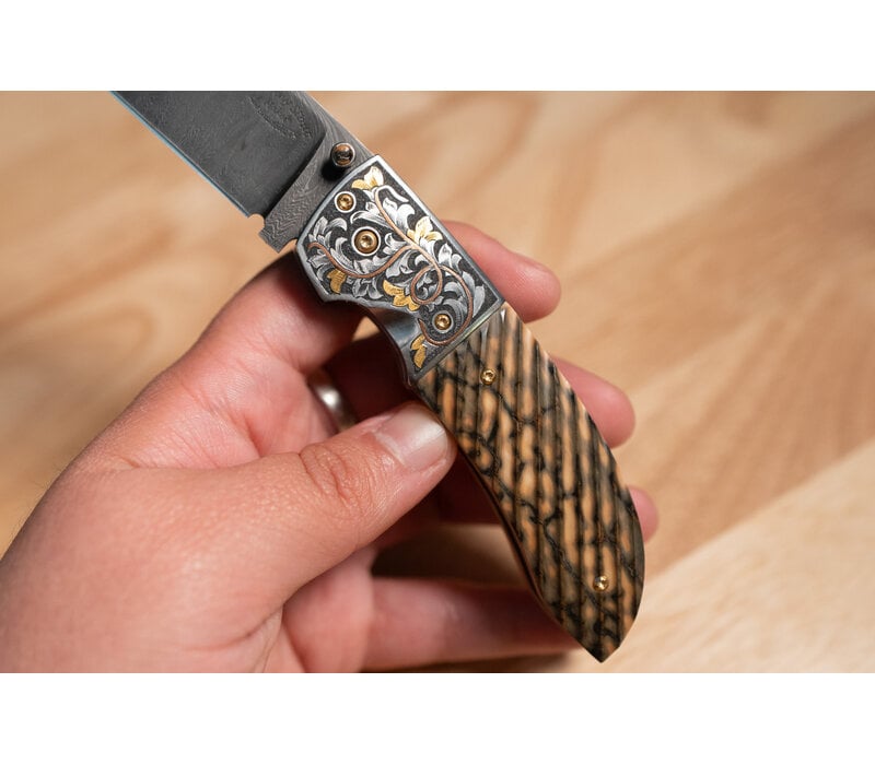 Johnny Stout - Front Pocket Folder, Feather Damascus, Fluted Mammoth Ivory, Engraved by Shane Carter