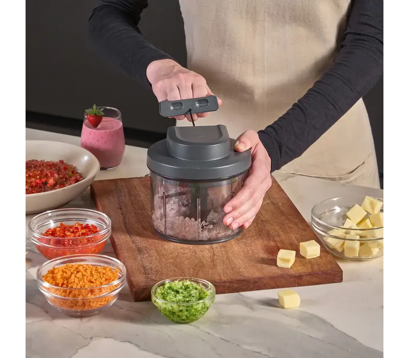 Zyliss, Easy Pull Food Chopper & Processor