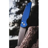 Pro-Tech, TR-3 BSA26.TR3.1 Blue Fish Scale Handle, 154CM