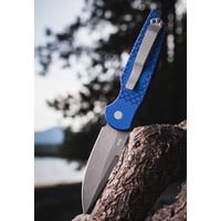 Pro-Tech, TR-3 BSA26.TR3.1 Blue Fish Scale Handle, 154CM