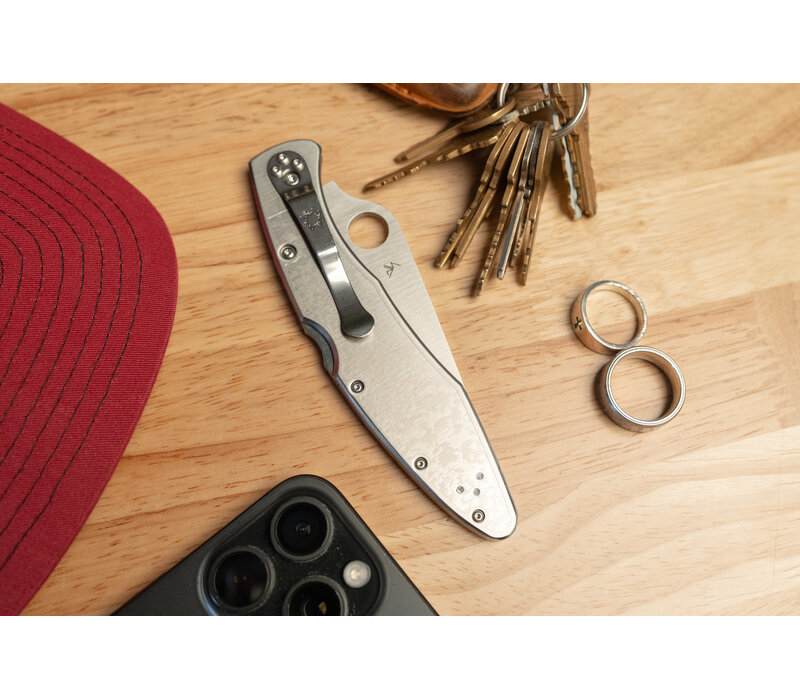 Spyderco Police Model, Stainless Handle, Plain Edge VG10