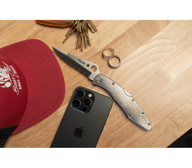 Spyderco, Police Model, Stainless Handle, VG-10 ComboEdge