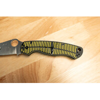 Spyderco Para Military 2 Salt Yellow and Black G10, MagnaCut