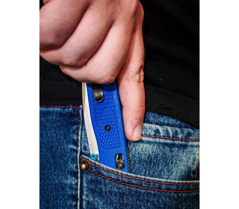 Benchmade Bugout, Blue Grivory, Axis Lock , Drop Point CPM S30V