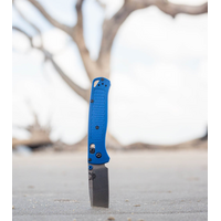 Benchmade Bugout, Blue Grivory, Axis Lock , Drop Point CPM S30V