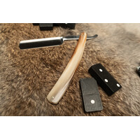 Giesen & Forsthoff  Straight Razor 5/8" Carbon Steel, Light Horn Handle