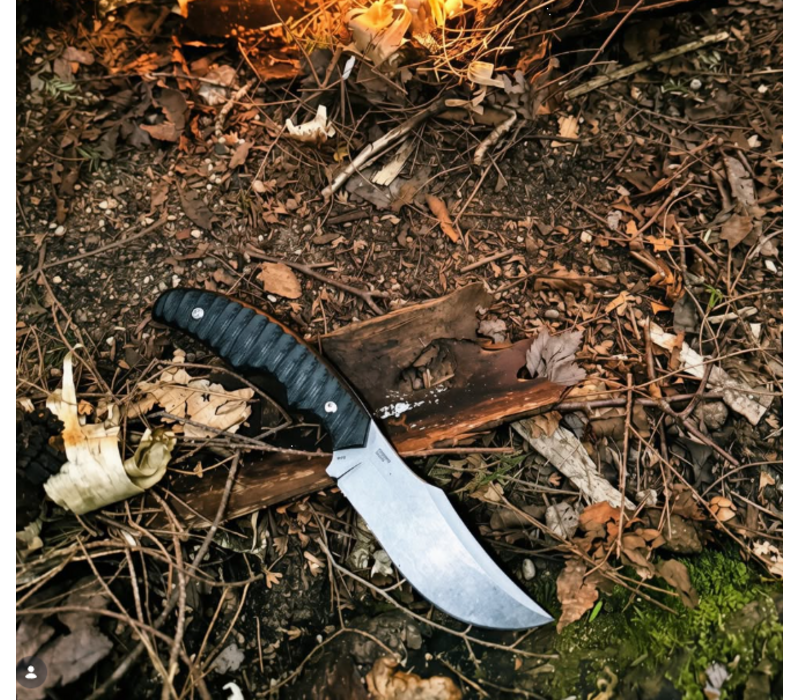 CRKT Burrower fixed blade with D2 tool Steel, Micarta Handle