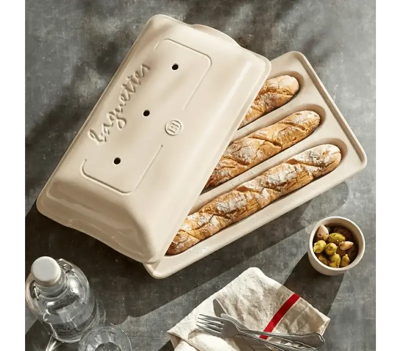Emile Henry, Baguette Baker, Linen